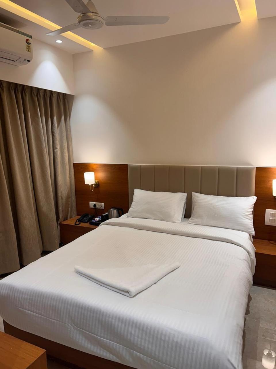 Hotel Neem Heritage Shirdi Εξωτερικό φωτογραφία