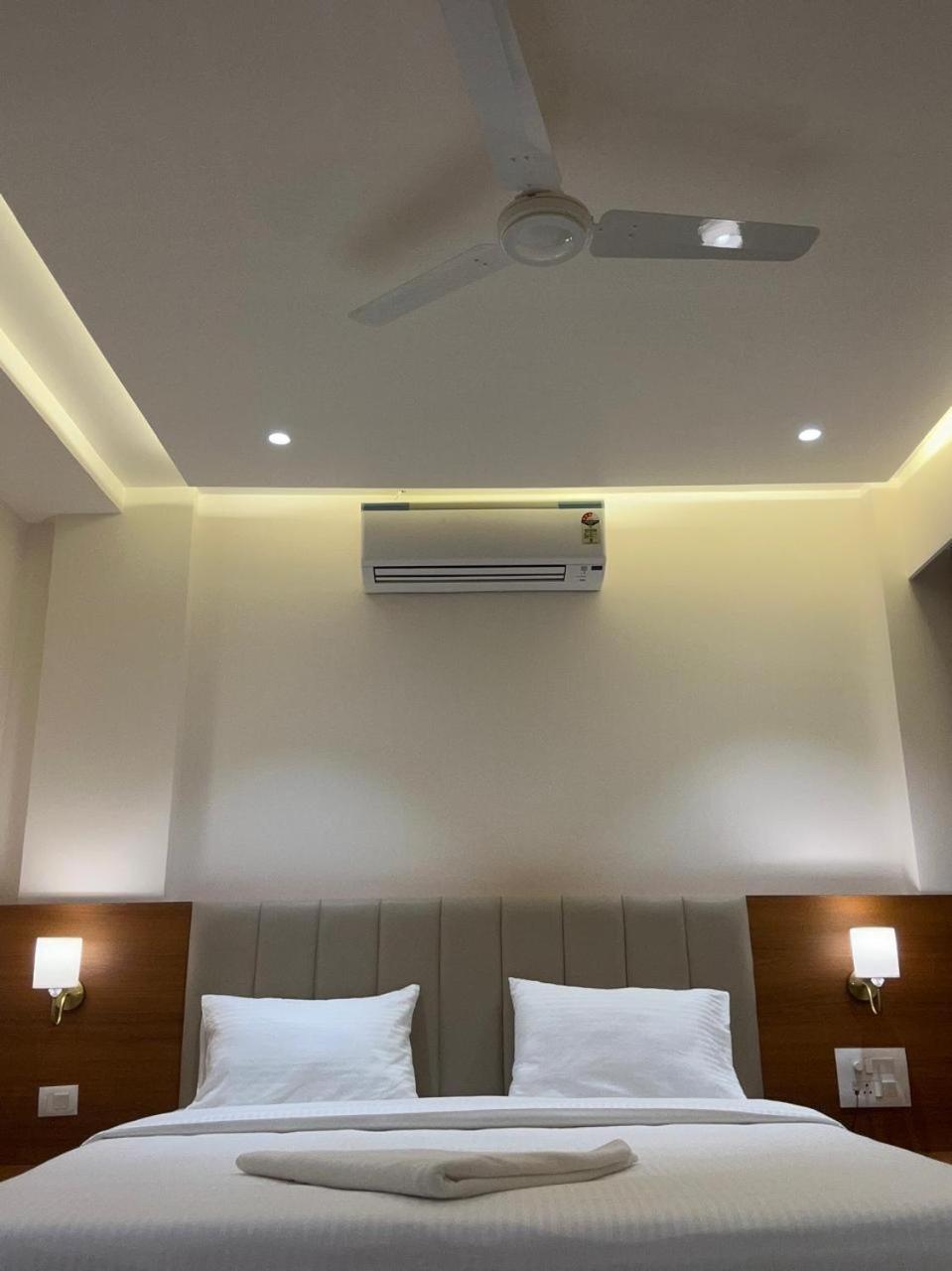 Hotel Neem Heritage Shirdi Εξωτερικό φωτογραφία